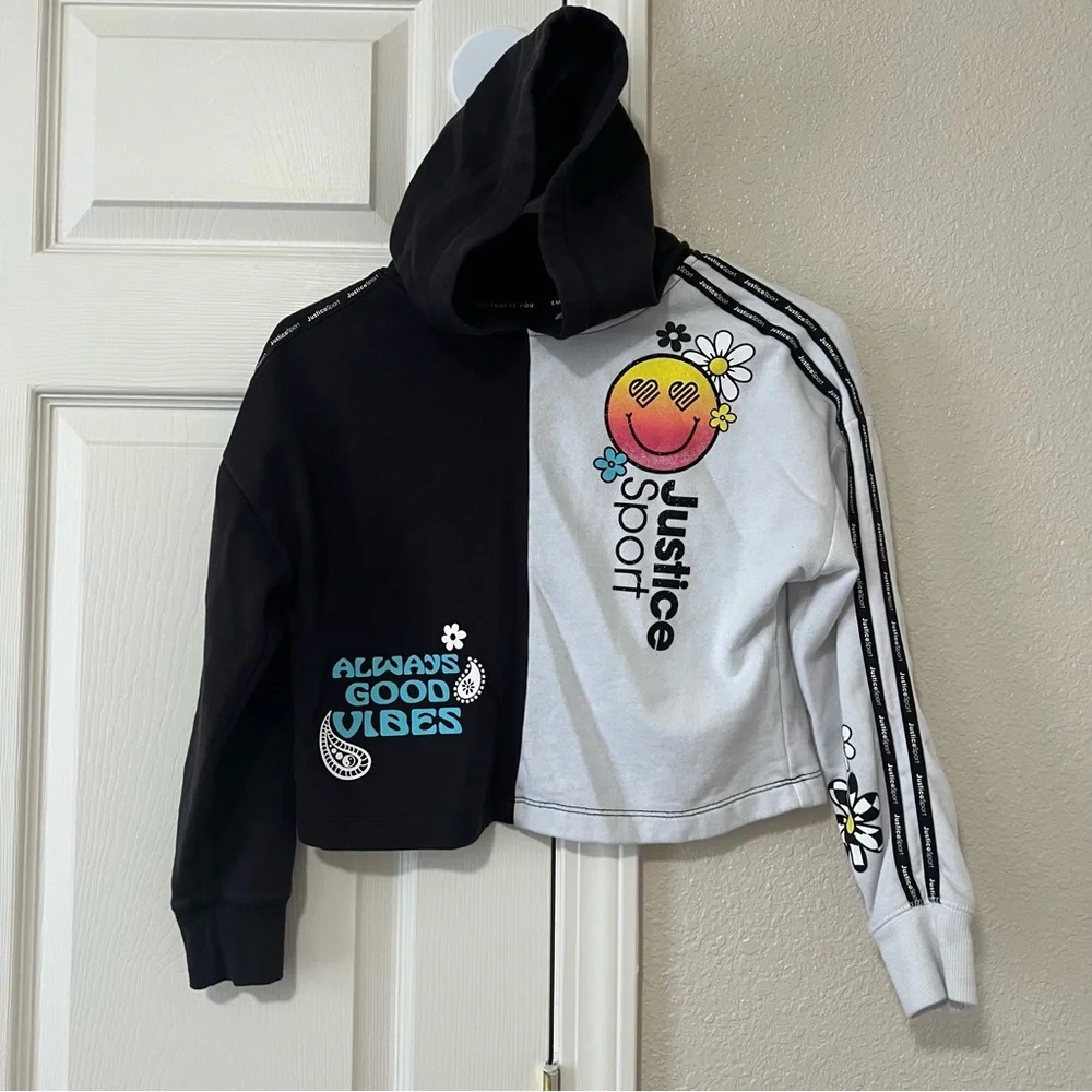 Justice Black and White Kids Cropped Hoodie Medium (10)